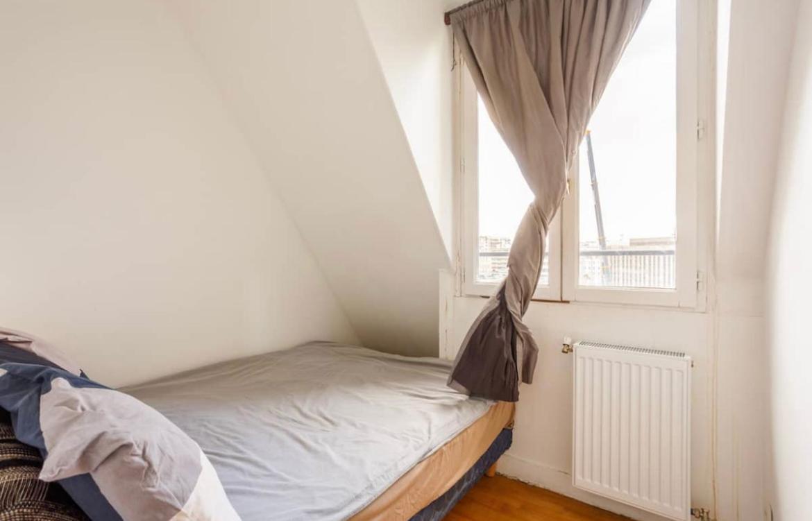 Beautiful Apartment With A View Of Eiffel Tower In Center Paryż Zewnętrze zdjęcie